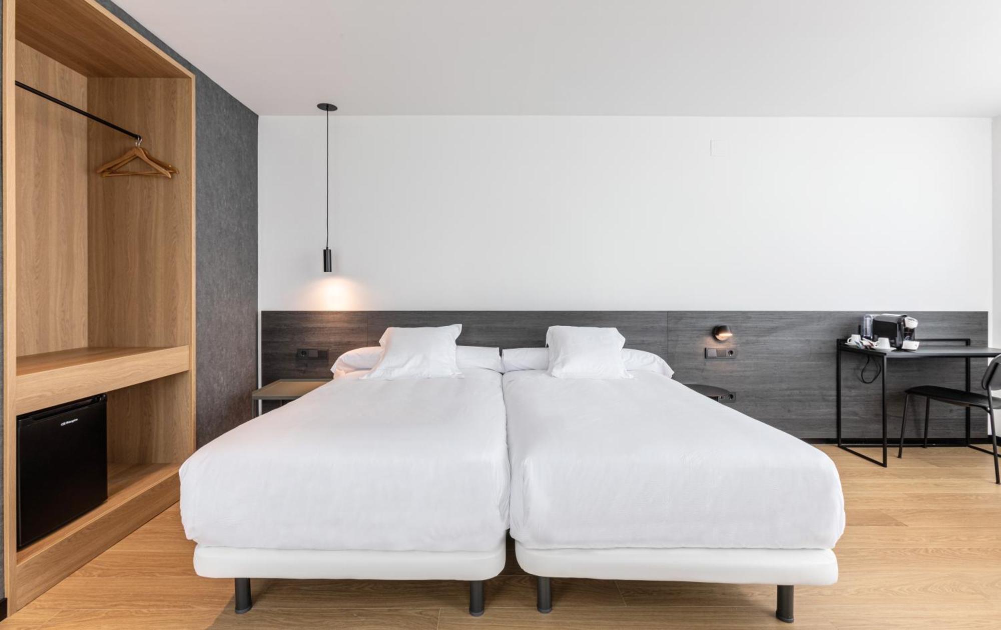 Hotel Forum Ceao Луго Екстер'єр фото